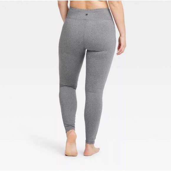 All In Motion Women's Plus Size Simplicity Mid-Rise 7/8 Leggings 27" 4X - Picture 2 of 9